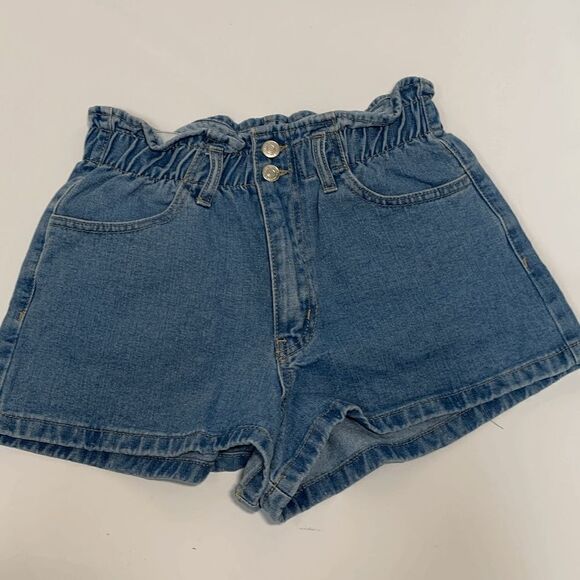 Forever 21 Paper Bag High Rise Elastic Waist Vintage Look Denim Short - Picture 1 of 6